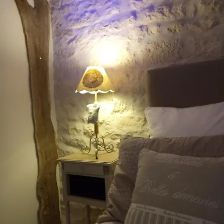 Le Puech Des Amandiers * Villeneuve-sur-Vere